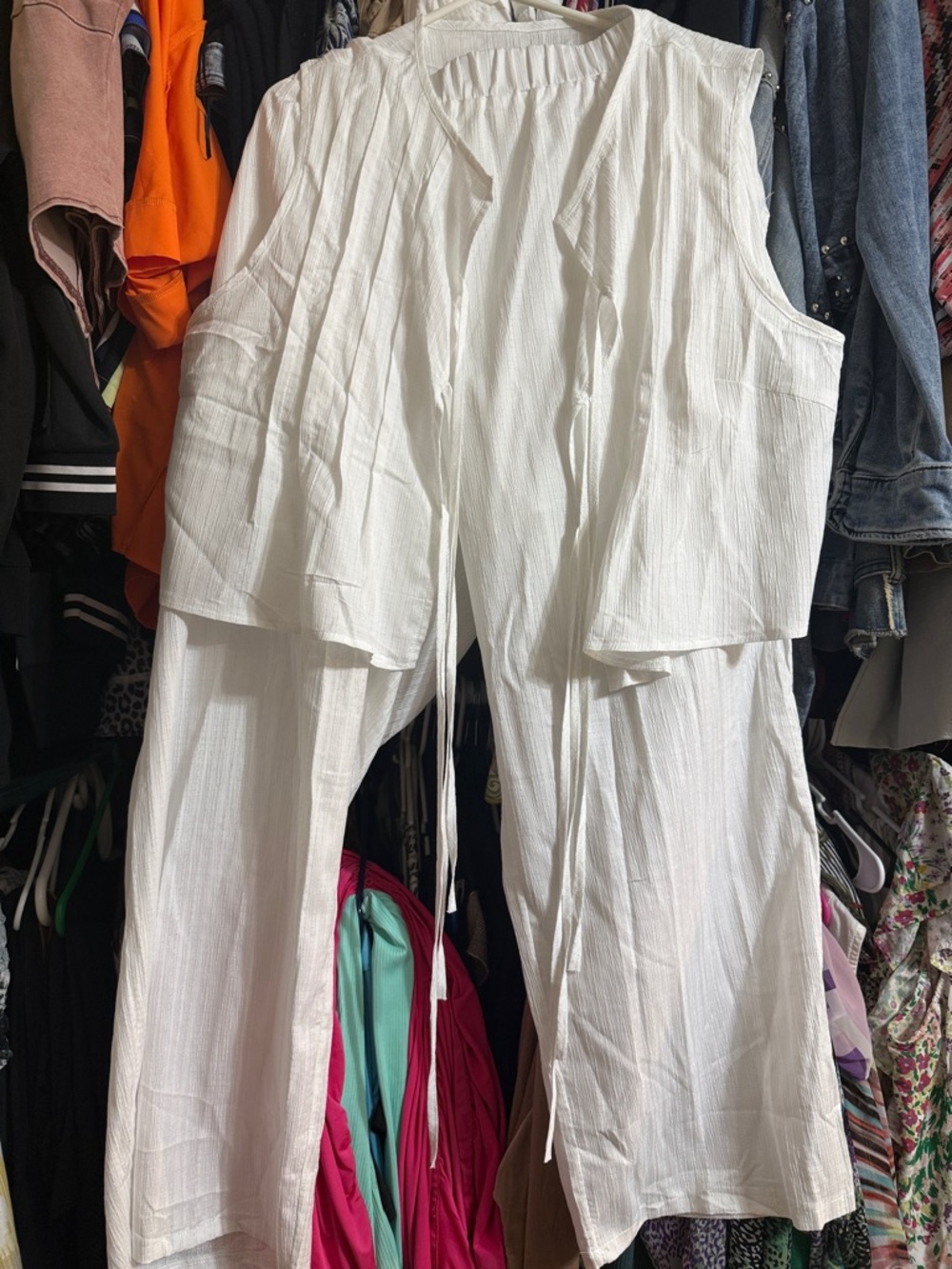 White Women's Lightweight wide leg pantsuit nwot